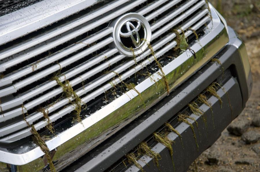  Toyota Tundra 2014 года  (фото 35 из 54)